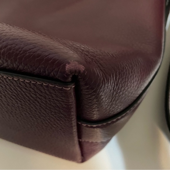 Coach purse - Picture 4 of 8